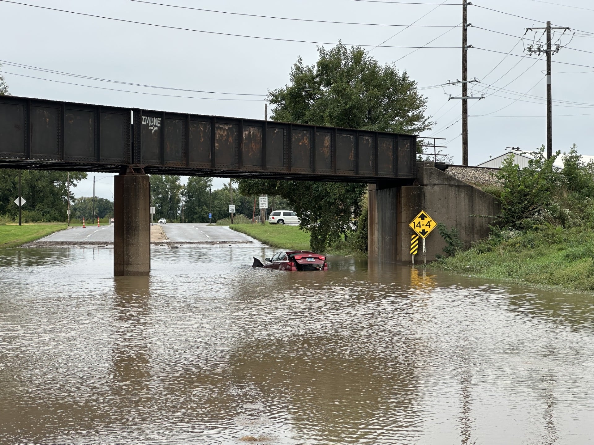 River Drive in Davenport Closed Due to Heavy Rain Flooding