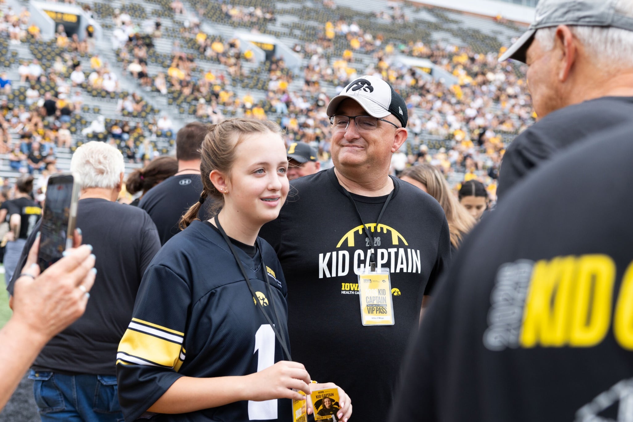 Iowa Kid Captain Kaelyn O’Brien Celebrates 14th Birthday on Gameday