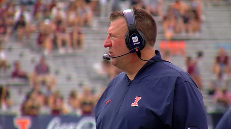 Illinois football coach Bret Bielema on sidelines against SIU 2026