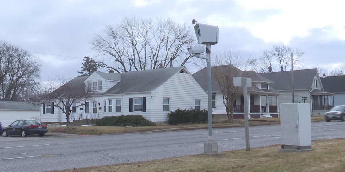 Iowa lawmakers propose new legislation for traffic cameras