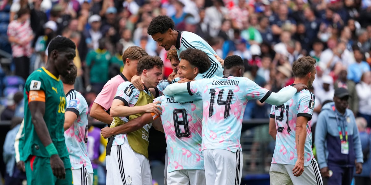 Belgium comes back from two goals down to beat Senegal 3-2 in extra ...