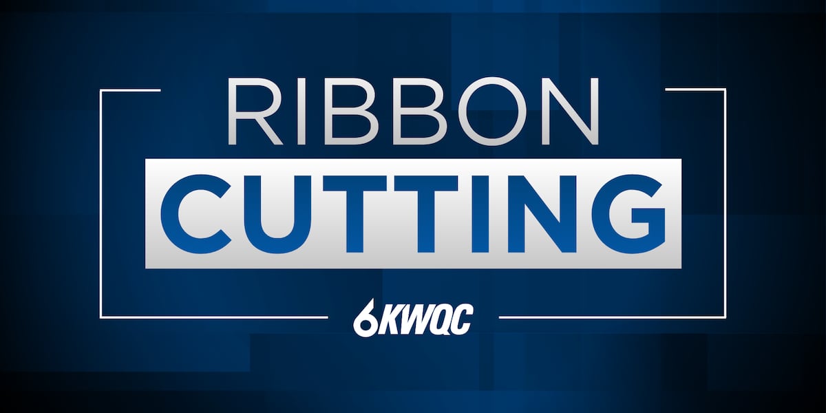 Ribbon-cutting held for new downtown Moline cafe