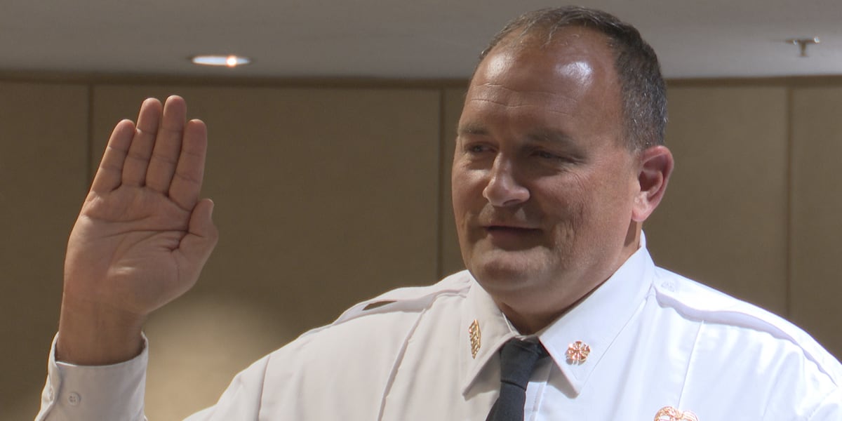 Steven Ferrante Davenport’s new fire chief sworn in to serve