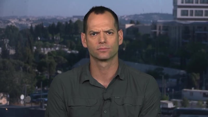Israel, Hezbollah continue fighting in Lebanon despite U.S.-Iran agreement. (CNN, ISRAELI PM,...