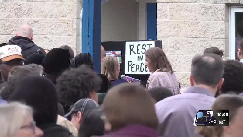 Family holds vigil for 10-year-old who died on school field trip